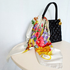 [RJB8149_0604-03] GUCCI 구찌 스카프(88cm)