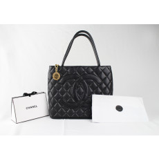 [JRB5697_0017] 샤넬 A01804 타임리스 CC 캐비어 금장코인 메달 토트백 AA29687