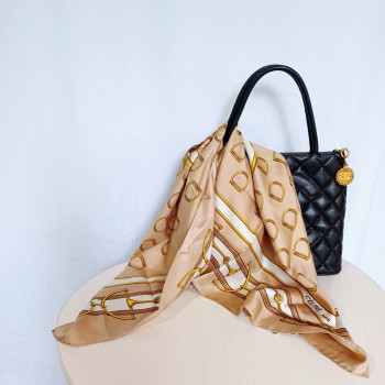 [JA8971_0082-02] CELINE 셀린느 스카프(88cm)
